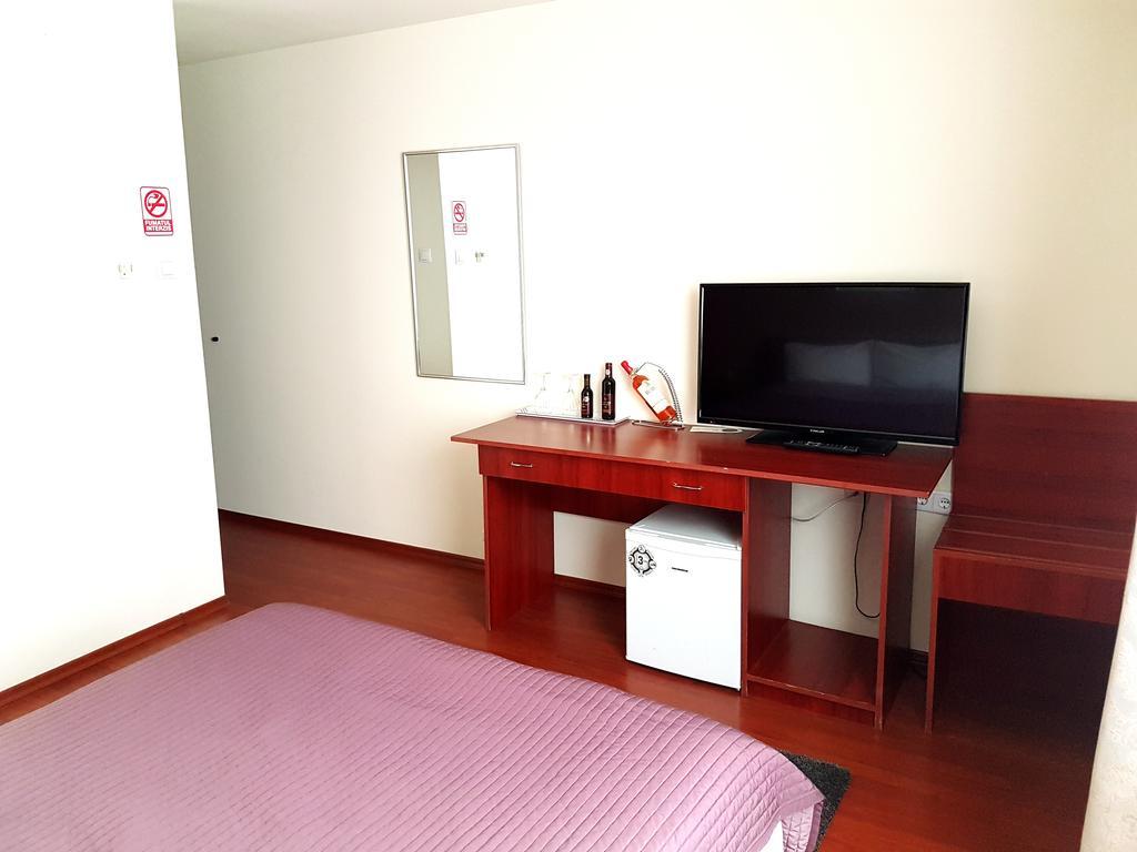 Hotel Mic بوخارست المظهر الخارجي الصورة